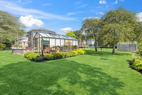 $859,000 | 243 South Dunton Avenue, East Patchogue, NY 11772