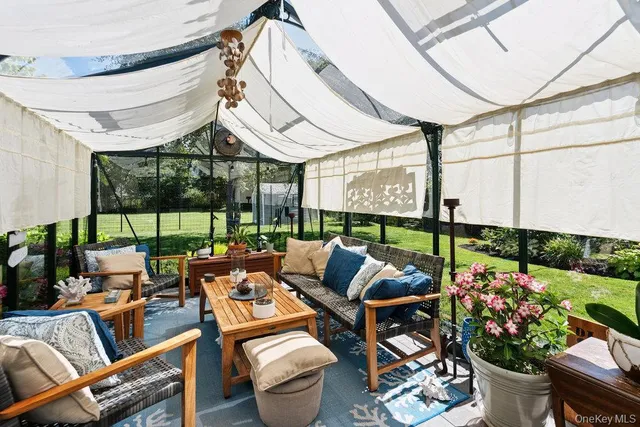 $859,000 | 243 South Dunton Avenue, East Patchogue, NY 11772