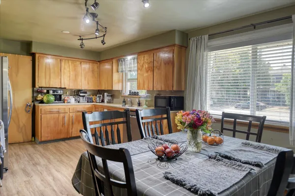 $389,000 | 301 East Ermina Avenue, Spokane, WA 99207