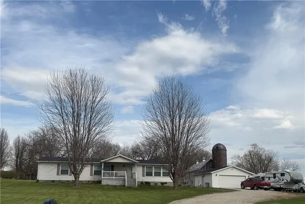 $269,500 | 24507 Welch Road, Maryville, MO 64468