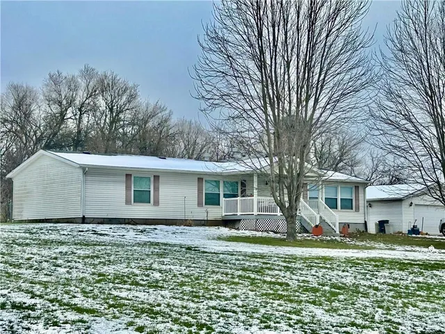 $269,500 | 24507 Welch Road, Maryville, MO 64468