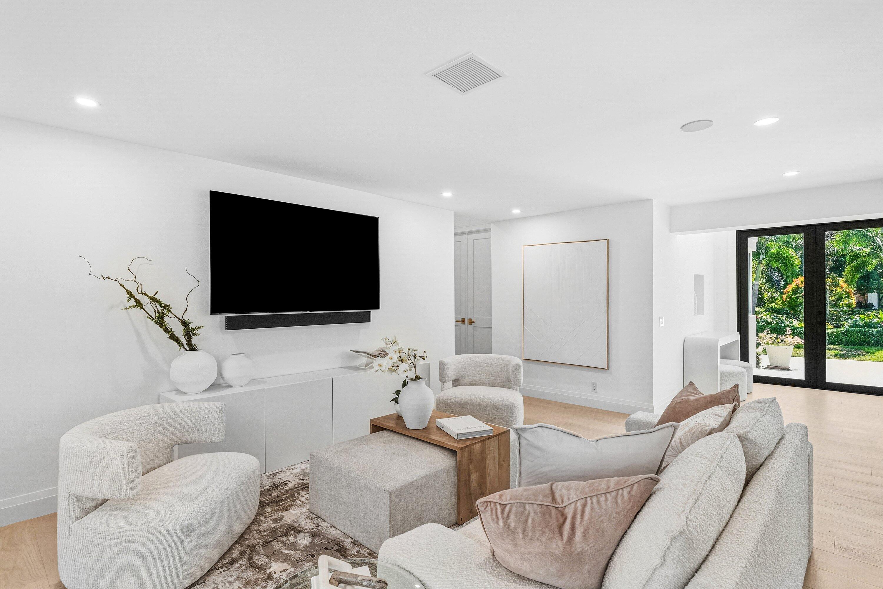 735 Northeast 6th Street Boca Raton, FL 33432 - Photo 13 of 43 013-735Northeast6thStreet-BocaRaton-FL-3