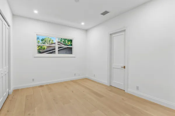 $15,000 | 735 Northeast 6th Street, Boca Raton, FL 33432