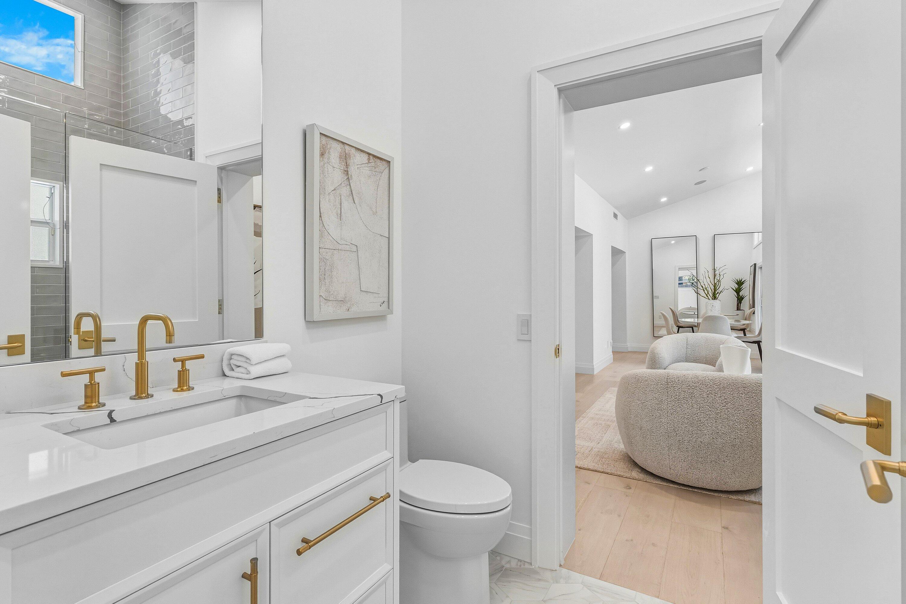 735 Northeast 6th Street Boca Raton, FL 33432 - Photo 33 of 43 033-735Northeast6thStreet-BocaRaton-FL-3