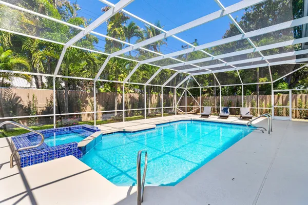 $15,000 | 735 Northeast 6th Street, Boca Raton, FL 33432