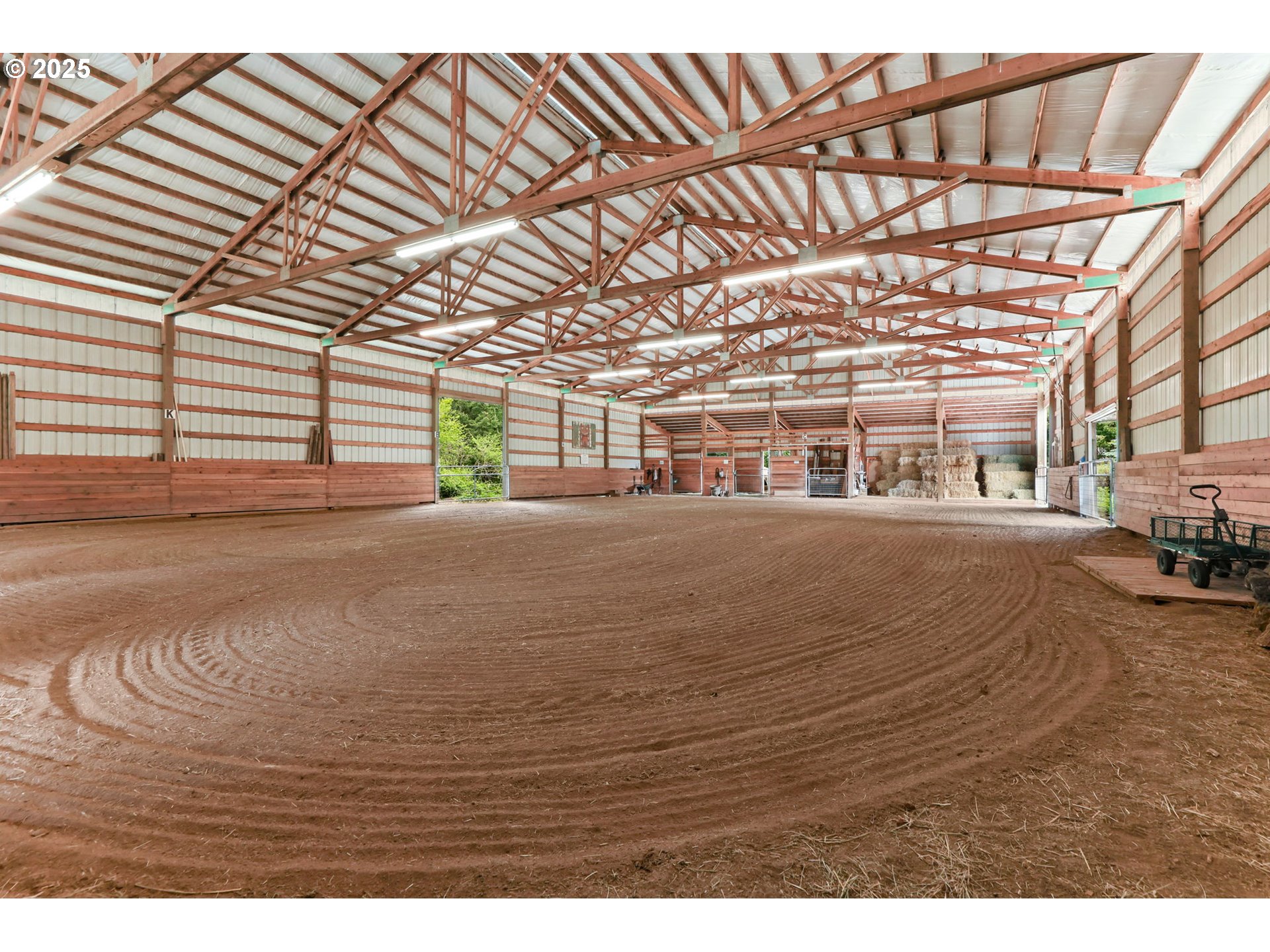 26011 South Morgan Road Estacada, OR 97023 - Photo 37 of 48 a view of an empty room