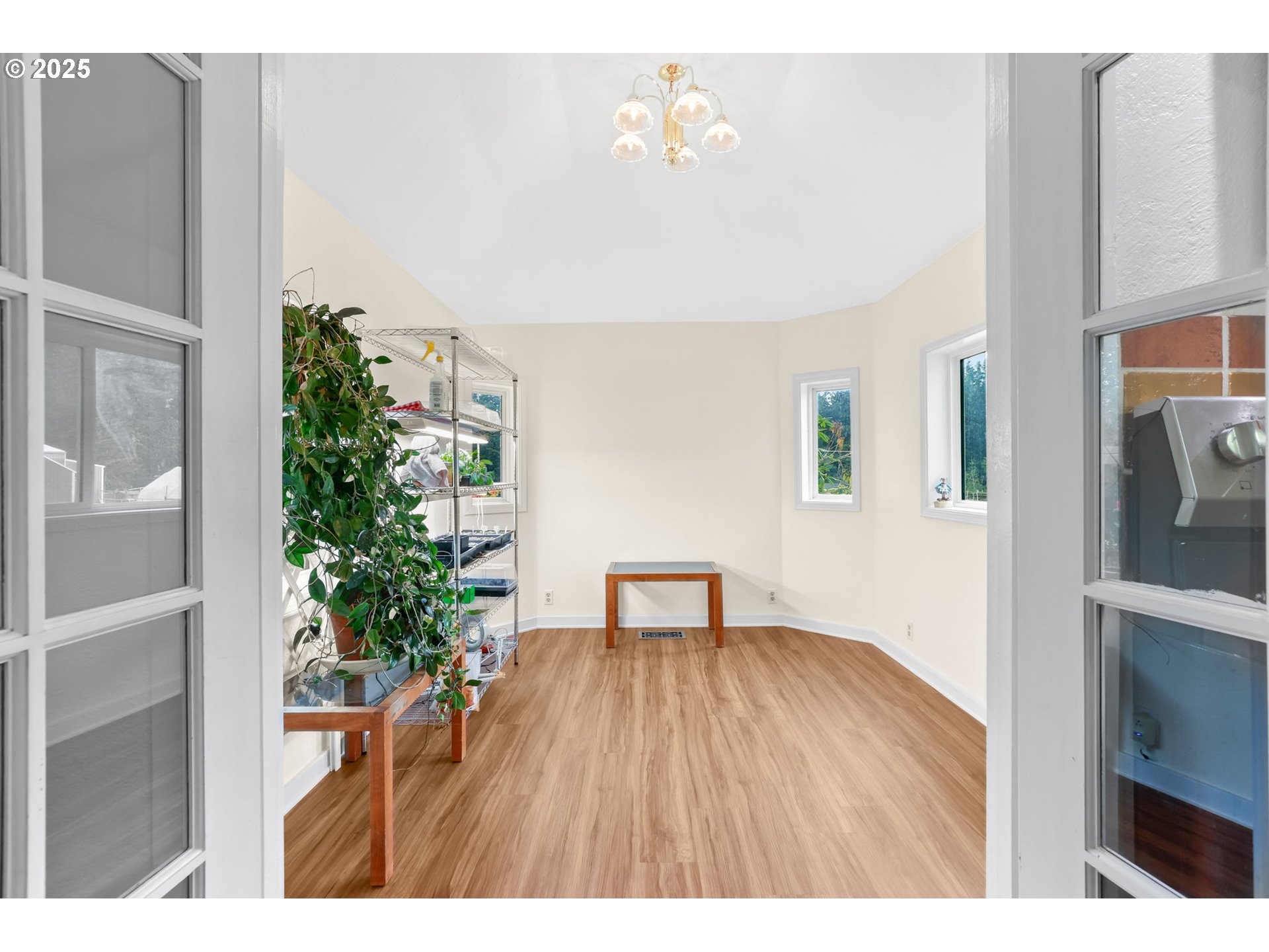26011 South Morgan Road Estacada, OR 97023 - Photo 8 of 48 a view interior of a house with wooden floor