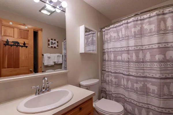 $525,000 | 2560 Beaver Brook Lane, Unit 2560, Carrabassett Valley, ME 04947