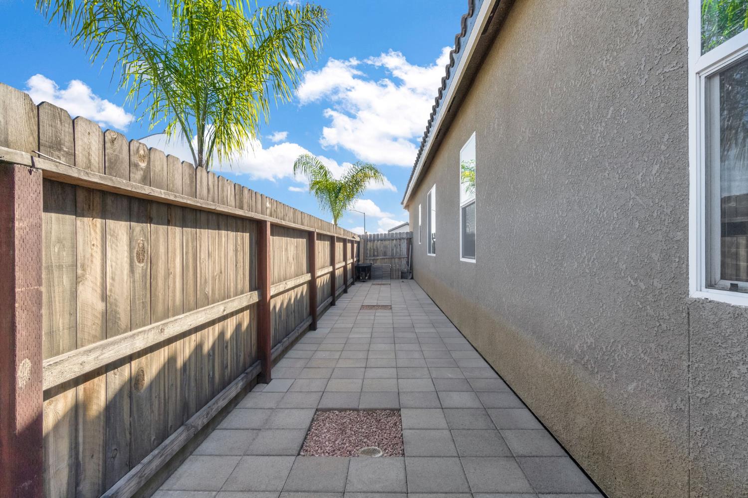 862 Bolinas Way Madera, CA 93637 - Photo 31 of 42