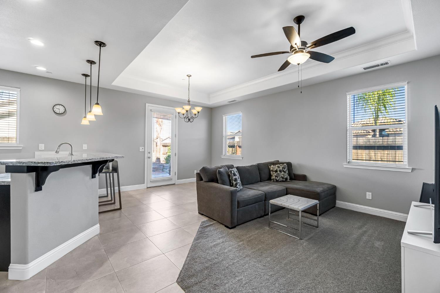 862 Bolinas Way Madera, CA 93637 - Photo 7 of 42