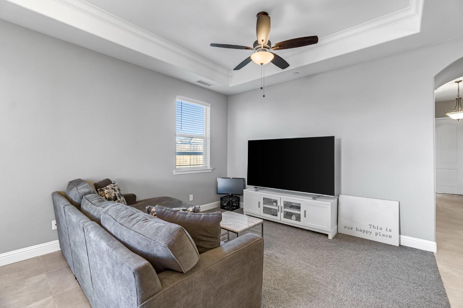 862 Bolinas Way Madera, CA 93637 - Photo 9 of 42