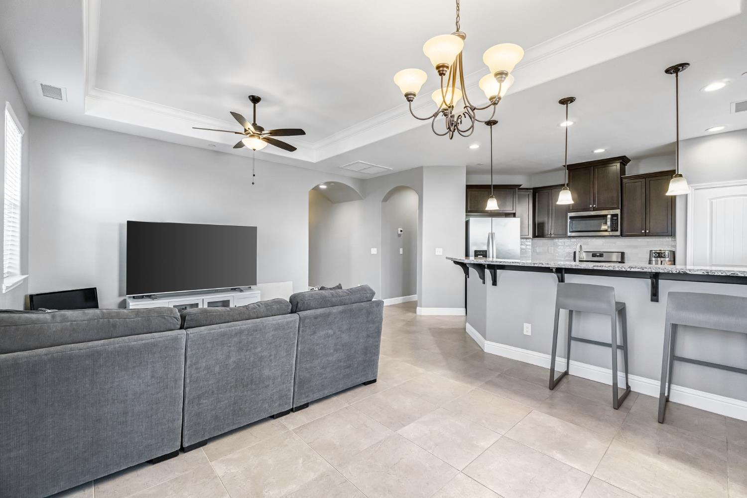 862 Bolinas Way Madera, CA 93637 - Photo 10 of 42