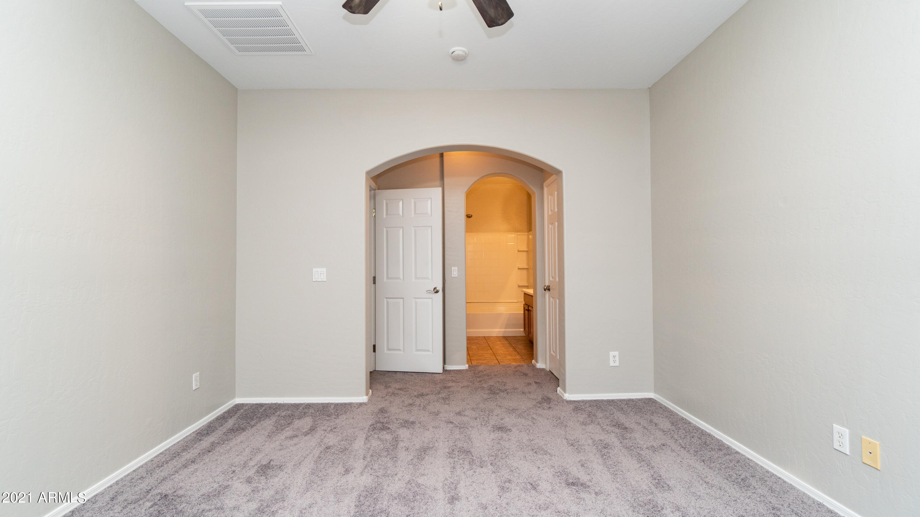 14843 West Wethersfield Road Surprise, AZ 85379 - Photo 20 of 28 14843 W Whethersfield Rd-21