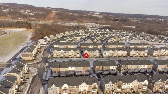 $429,900 | 608 Amarth Lane, Cranberry Township, PA 16066