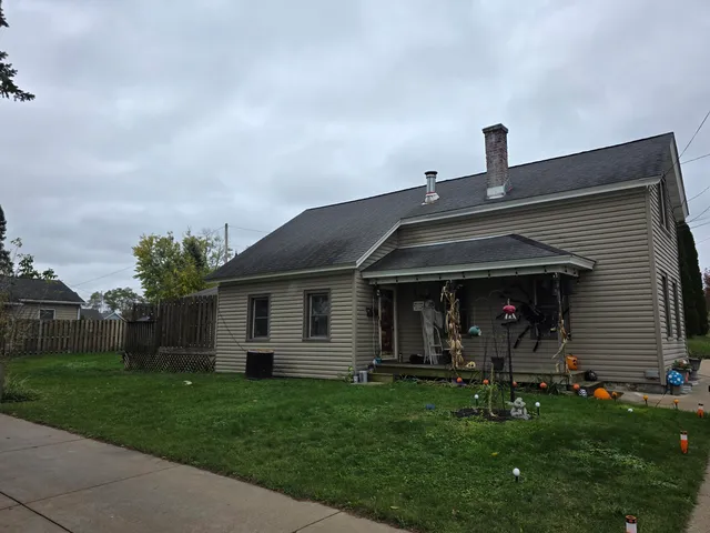 $229,900 | 915 Cleveland Street, Watertown, WI 53098