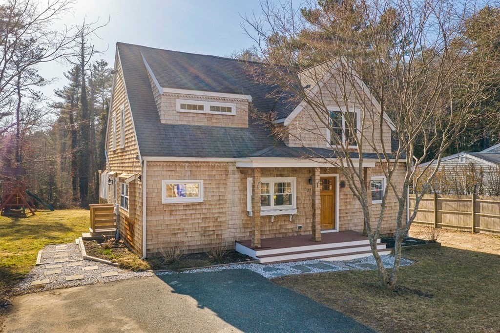 27 Bayhead Shores Road Bourne, MA 02532 - Photo 2 of 41 Gallery Image 2