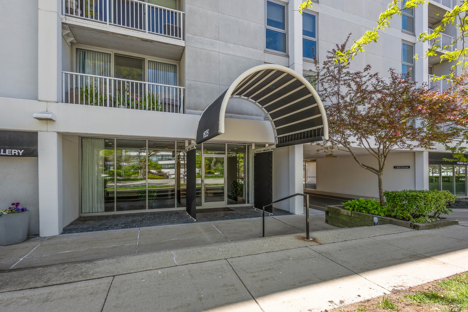 1625 Sheridan Road, Unit 206 Wilmette, IL 60091 - Photo 1 of 36