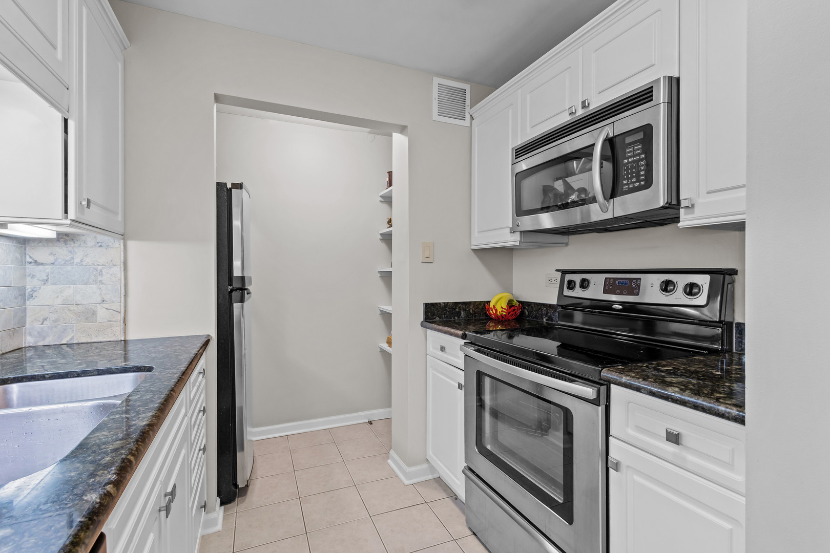 1625 Sheridan Road, Unit 206 Wilmette, IL 60091 - Photo 11 of 36