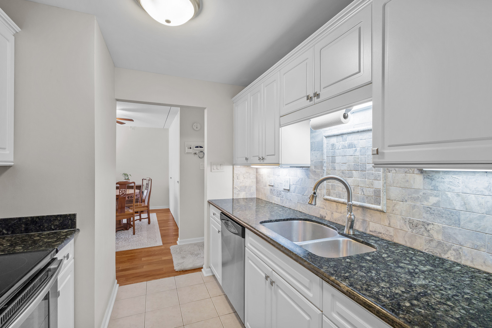 1625 Sheridan Road, Unit 206 Wilmette, IL 60091 - Photo 13 of 36