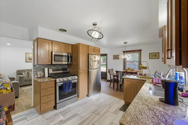 $309,900 | 2105 West Carpenter Avenue, Milwaukee, WI 53221