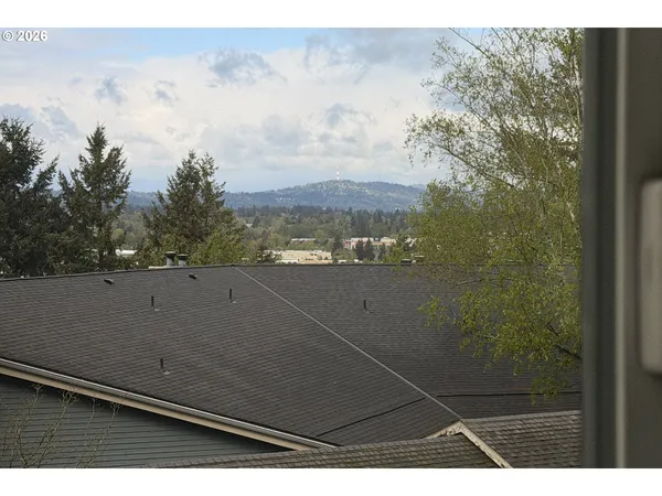 $219,000 | 10222 Southeast Talbert Street, Clackamas, OR 97015