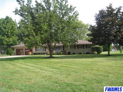 575 Flaxmill Road Huntington, IN 46750 - Photo 2 of 27 Gallery Image 2