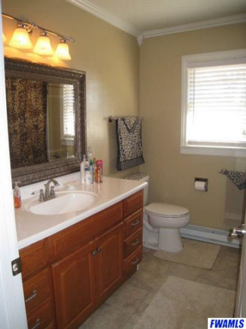 575 Flaxmill Road Huntington, IN 46750 - Photo 18 of 27 Gallery Image 18