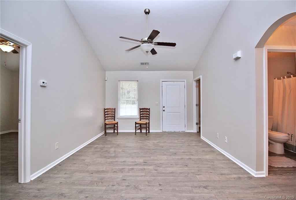 419 Tom Hunter Road Charlotte, NC 28213 - Photo 34 of 42 Gallery Image 34