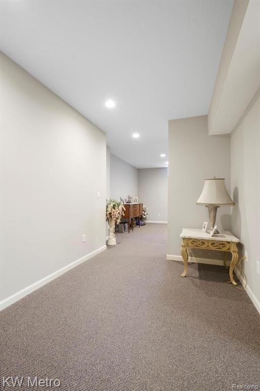 36915 Valley Ridge Drive Farmington Hills, MI 48331 - Photo 33 of 39