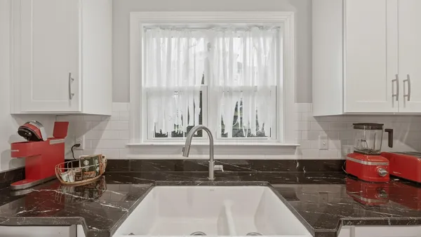 $995,000 | 3819 Longview Street, Chattanooga, TN 37409