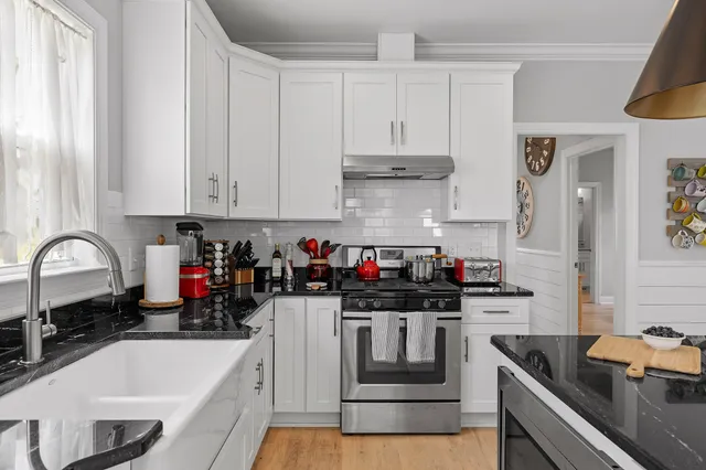 $995,000 | 3819 Longview Street, Chattanooga, TN 37409