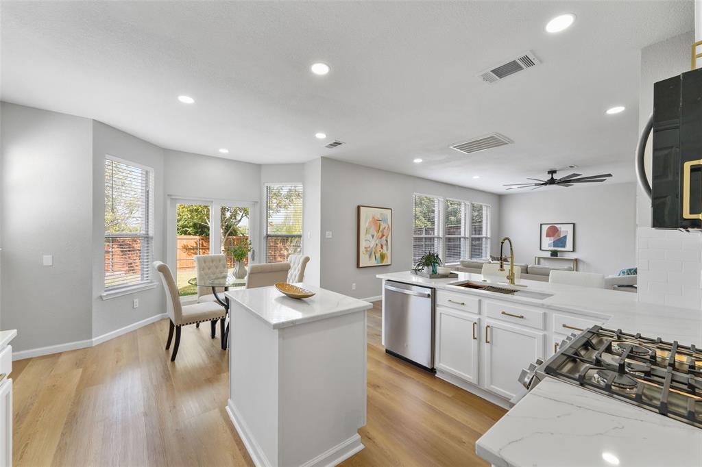 6225 Bear Run Road The Colony, TX 75056 - Photo 12 of 28 Gallery Image 12