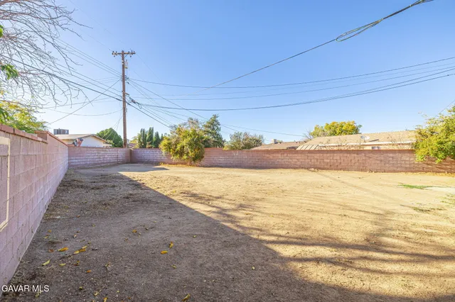 $369,000 | 45309 Newtree Avenue, Lancaster, CA 93534