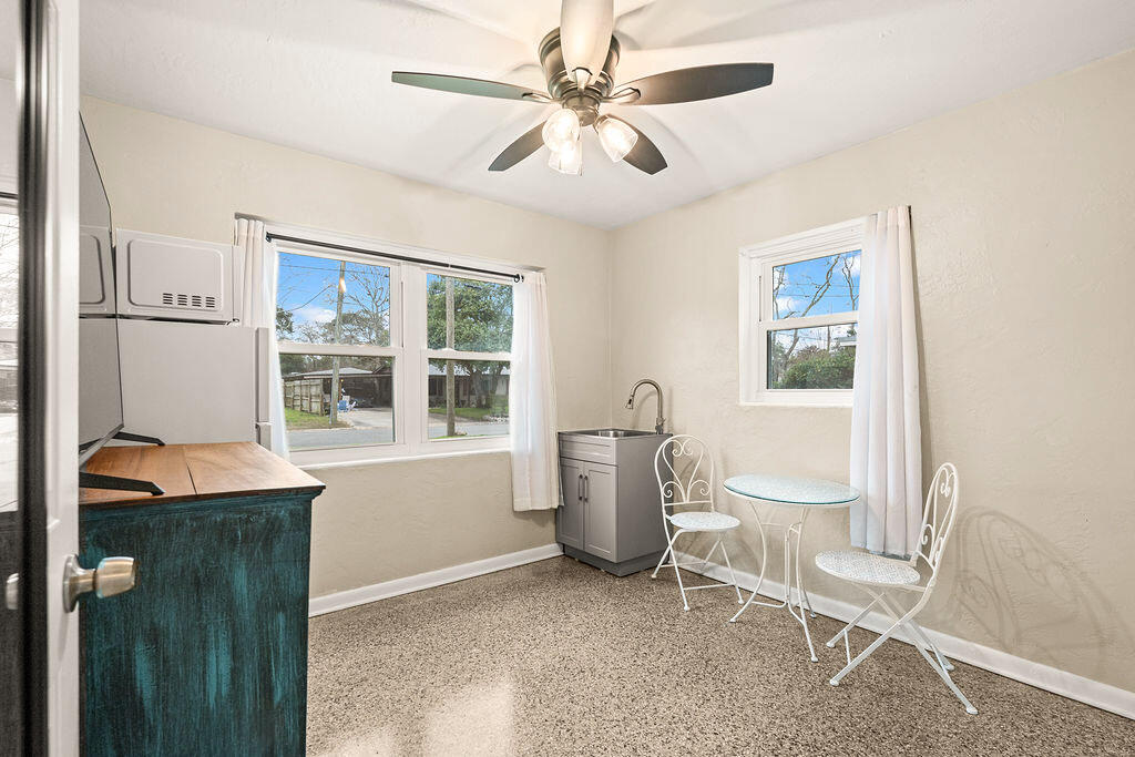 641 Cornwall Terrace Mary Esther, FL 32569 - Photo 26 of 40 Bedroom #3