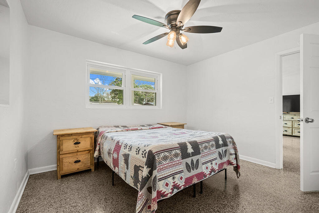 641 Cornwall Terrace Mary Esther, FL 32569 - Photo 10 of 40 Master Bedroom