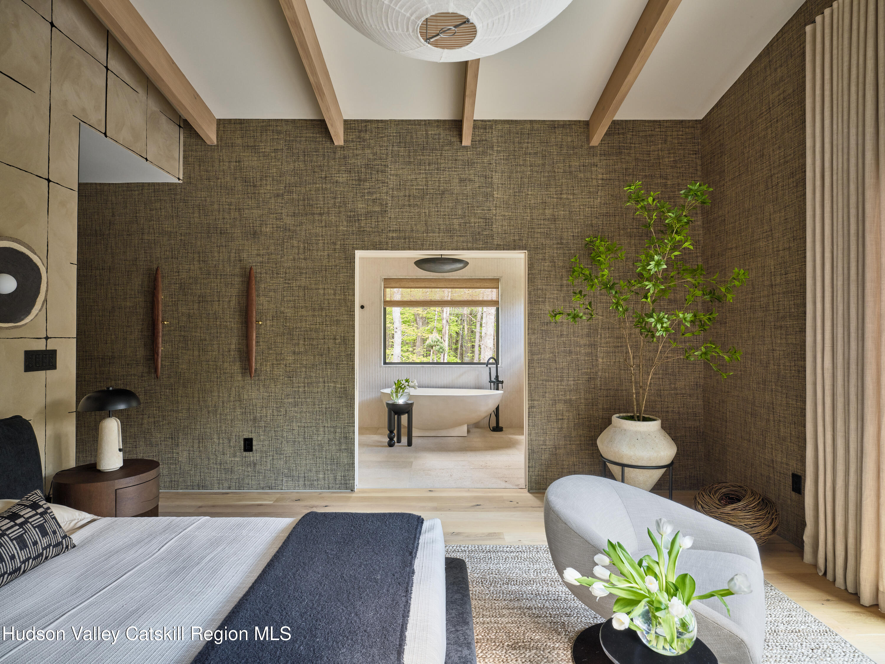 2 Stonecreek Road Woodstock, NY 12498 - Photo 11 of 32 5.27.26 Stonecreek_Interiors_Web_21