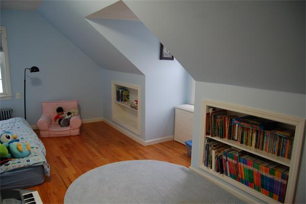 22 Fisher Road Arlington, MA 02476 - Photo 8 of 10 Gallery Image 8