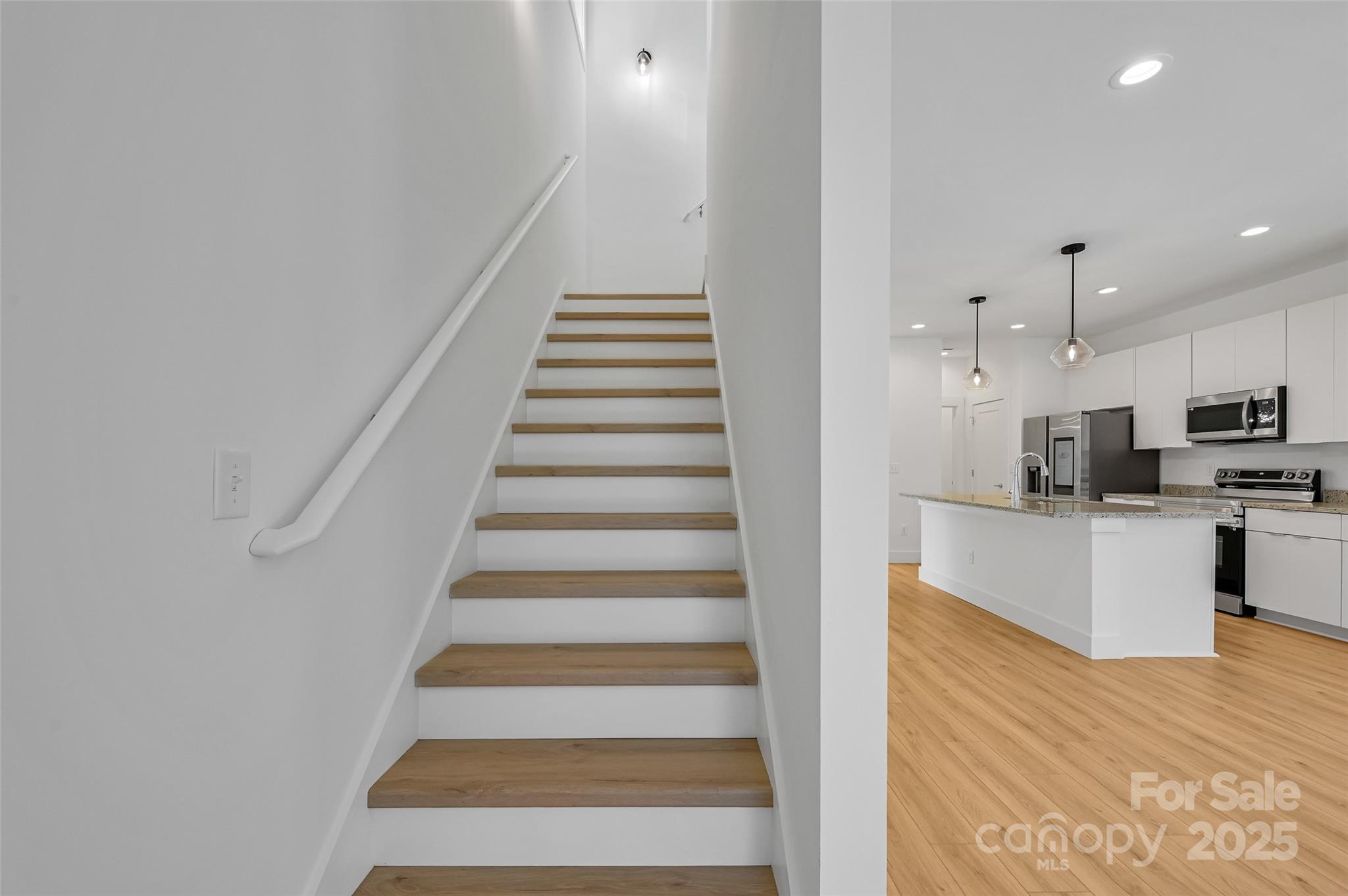 2 Cub Road Asheville, NC 28806 - Photo 5 of 24 a view of kitchen with sink and refrigerator