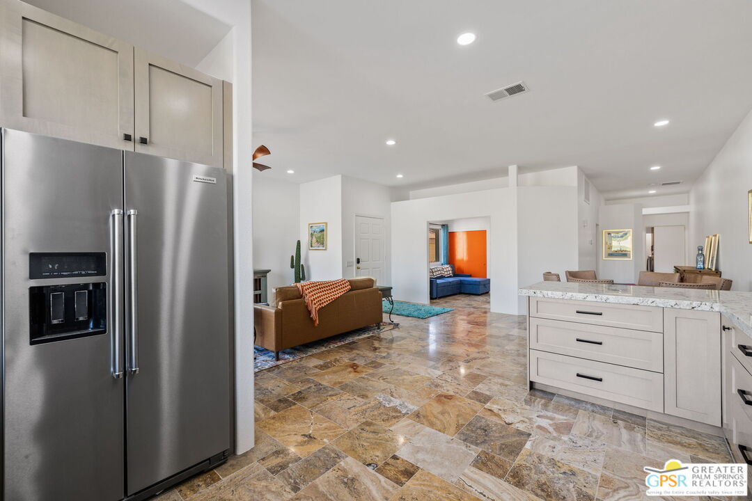 22 Pebble Beach Drive Rancho Mirage, CA 92270 - Photo 13 of 50