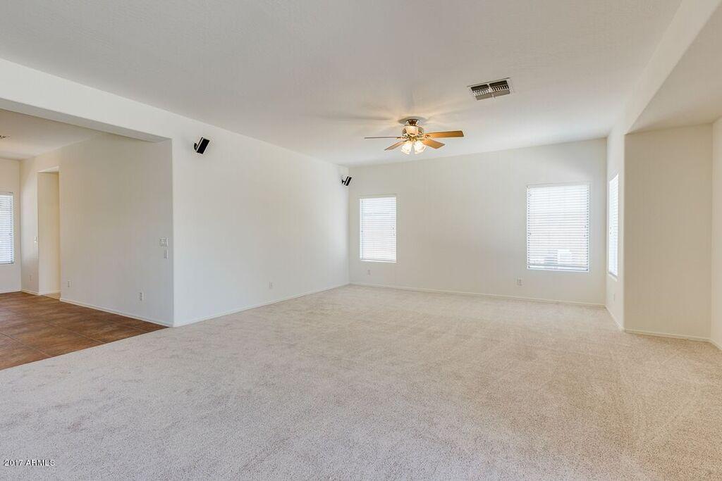 21152 East Nightingale Road Queen Creek, AZ 85142 - Photo 8 of 24 21152 family room1