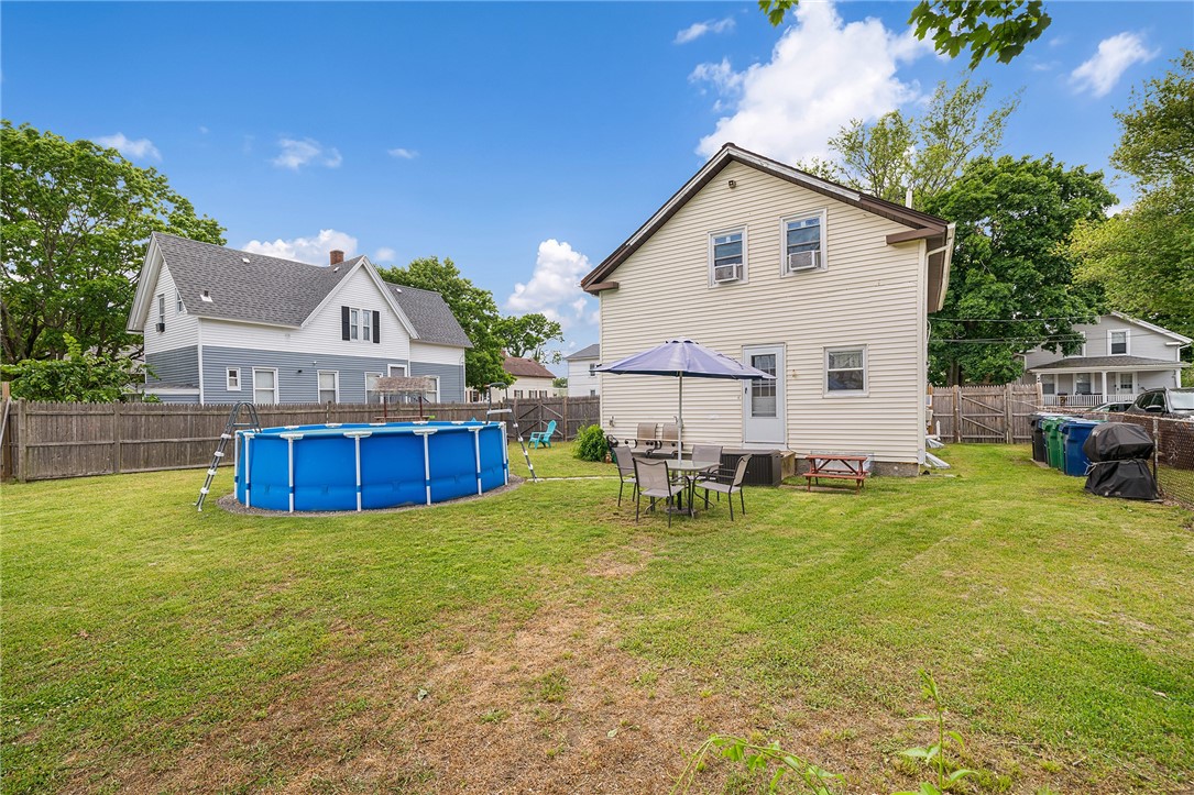 56 Cottage Street Warwick, RI 02886 - Photo 29 of 33