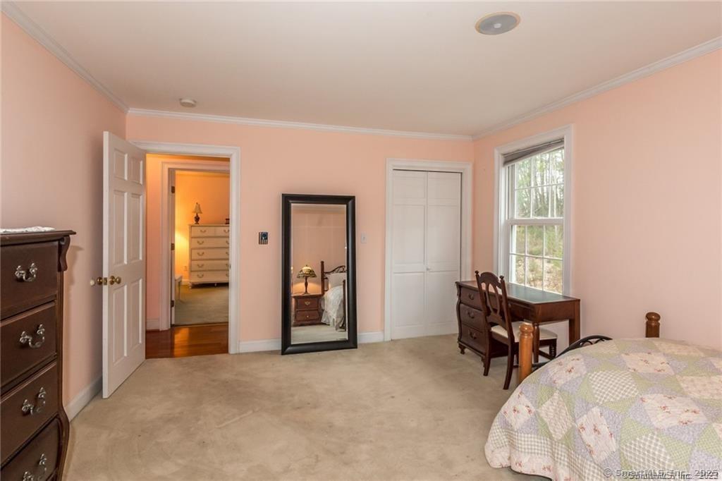 15 Sand Hill Road Simsbury, CT 06089 - Photo 13 of 40