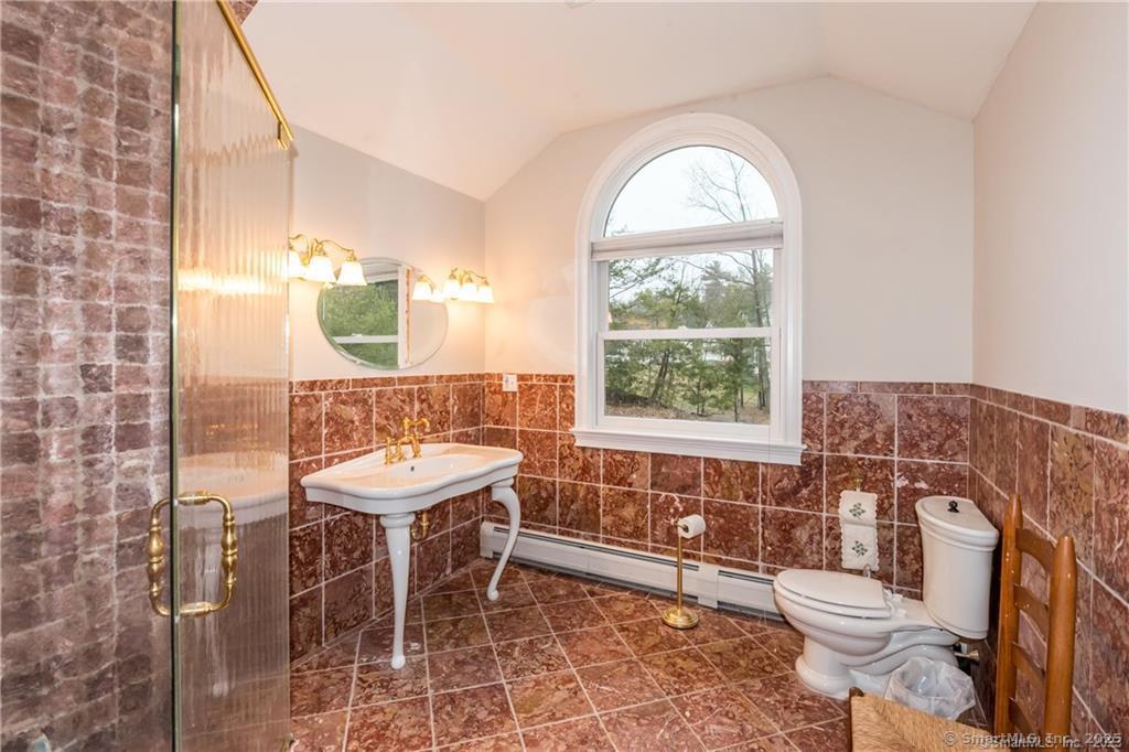 15 Sand Hill Road Simsbury, CT 06089 - Photo 20 of 40