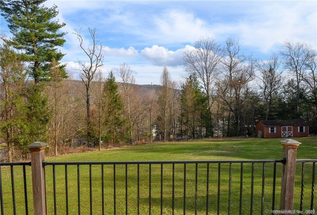 15 Sand Hill Road Simsbury, CT 06089 - Photo 3 of 40