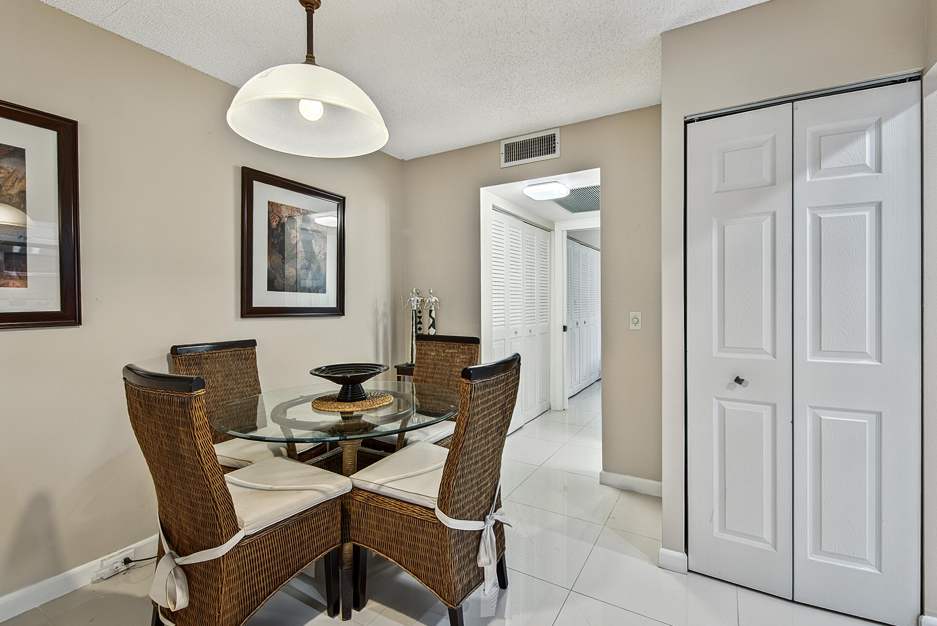 96 Fanshaw C Boca Raton, FL 33434 - Photo 10 of 37 daigle-22