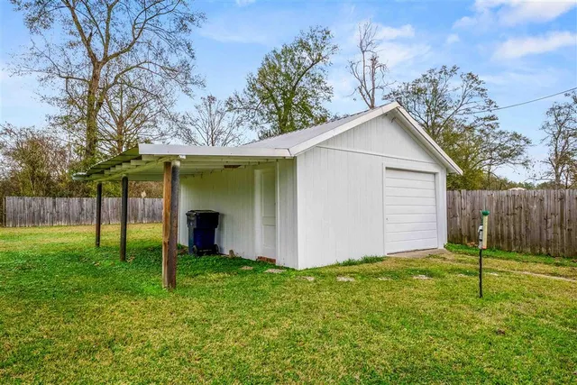 $125,000 | 306 Coffee Street, Dequincy, LA 70633