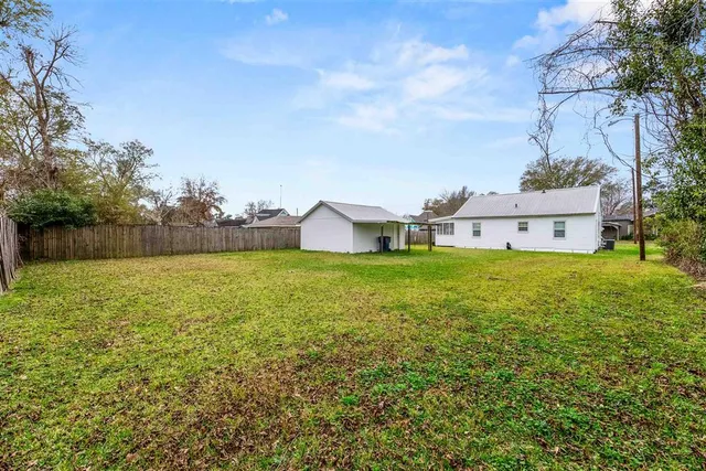 $125,000 | 306 Coffee Street, Dequincy, LA 70633