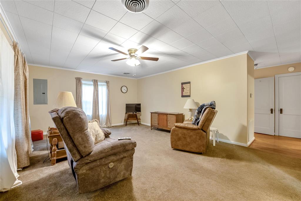 306 Coffee Street Dequincy, LA 70633 - Photo 8 of 21