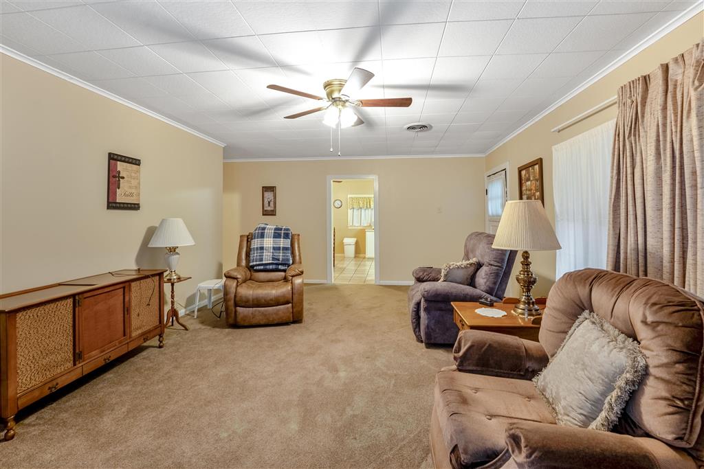 306 Coffee Street Dequincy, LA 70633 - Photo 9 of 21