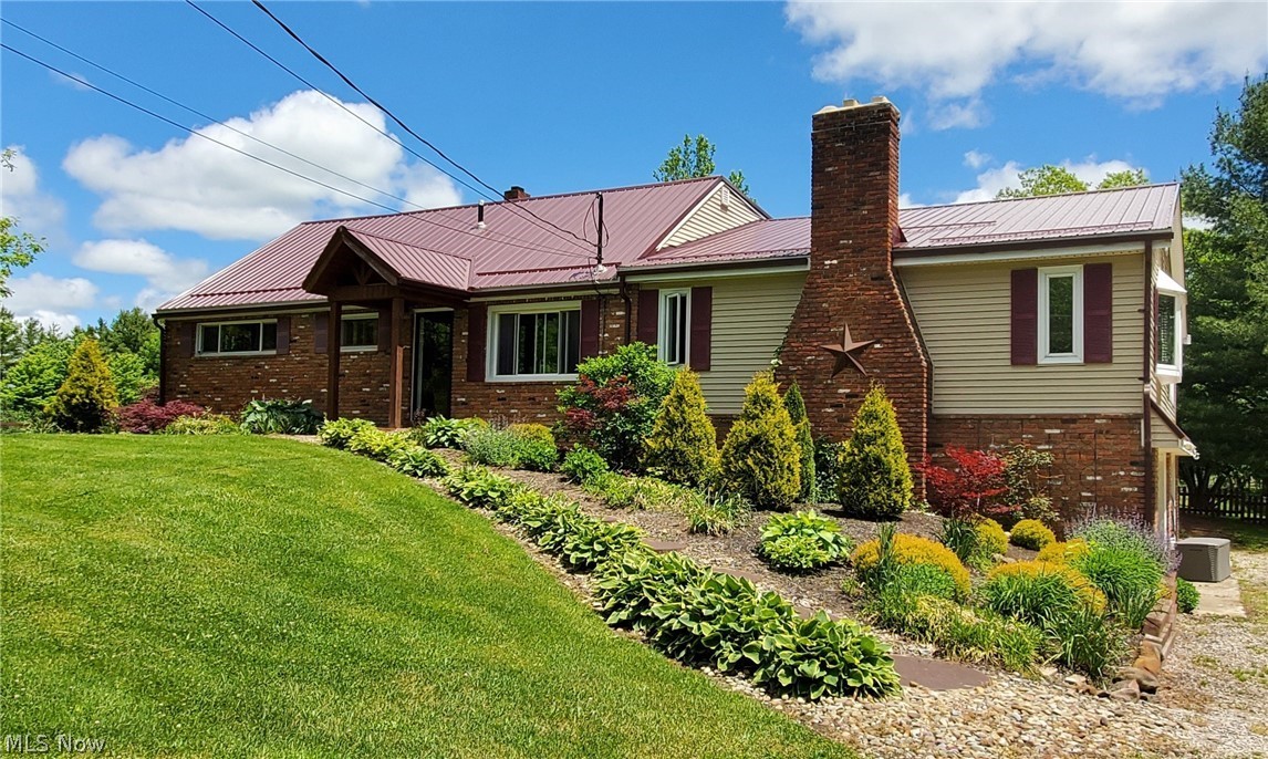 11995 Hunt Road Huntsburg, OH 44046 - Photo 1 of 34 Gallery Image 1